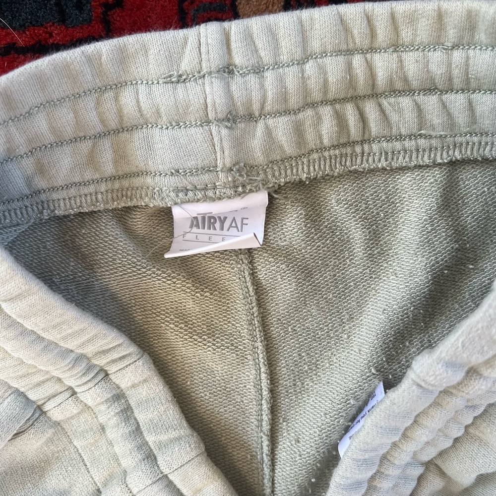 Aritzia TNA Sweatpants